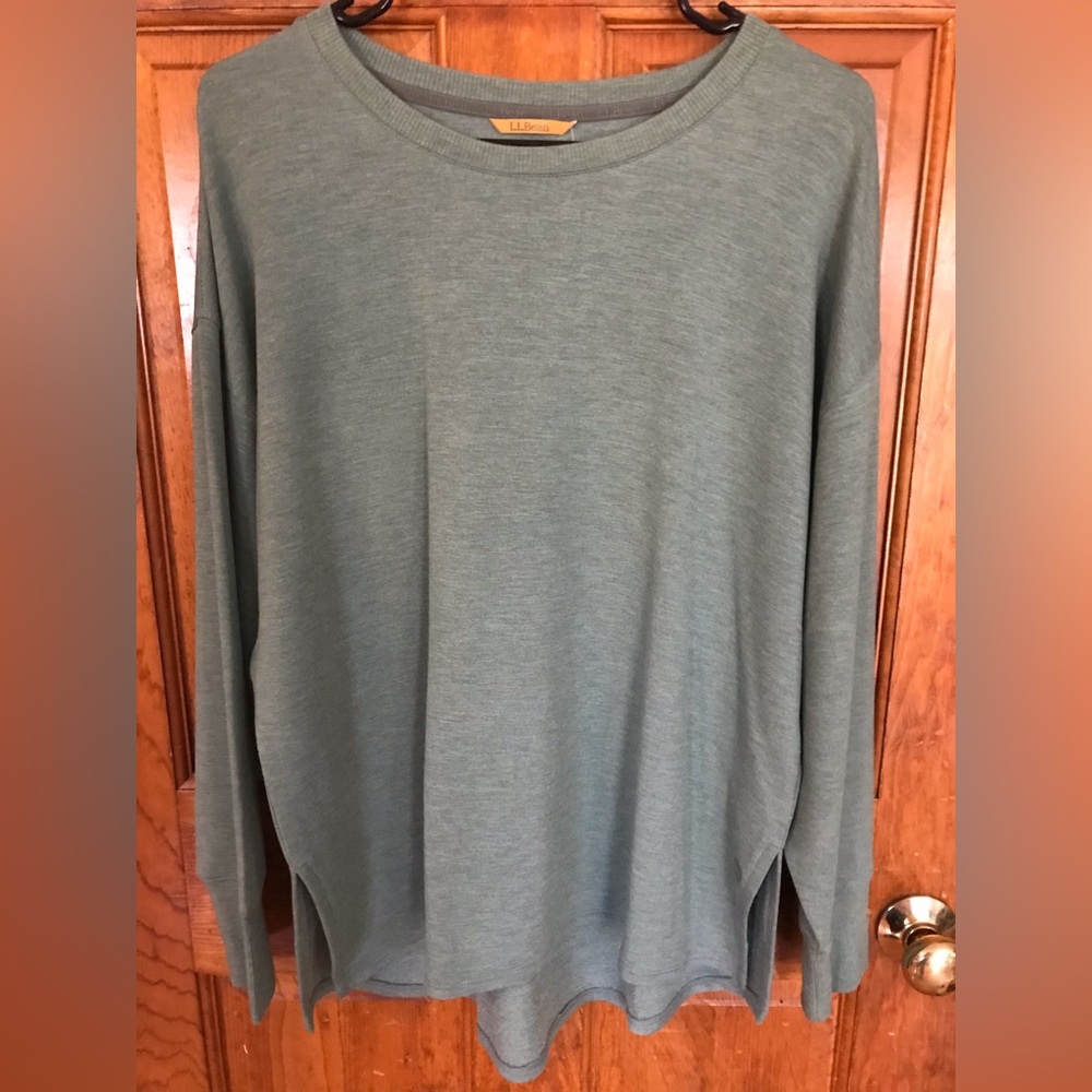 LL Bean Green Top, Medium
